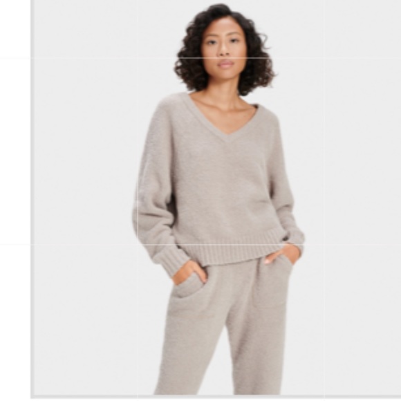 UGG Sweaters - UGG Beige Paula VNeck Sweater